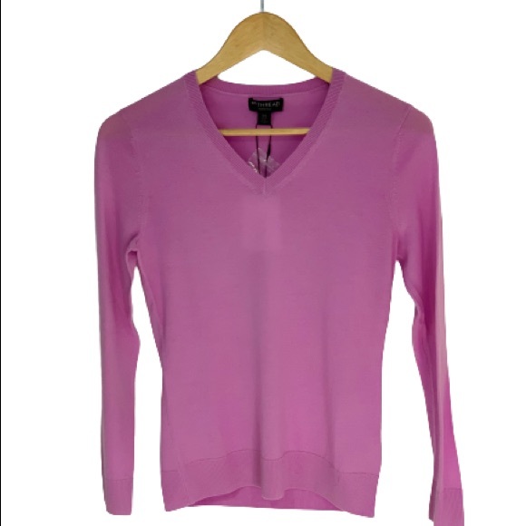 En Thread Merino Wool V-neck Top - Picture 3 of 5